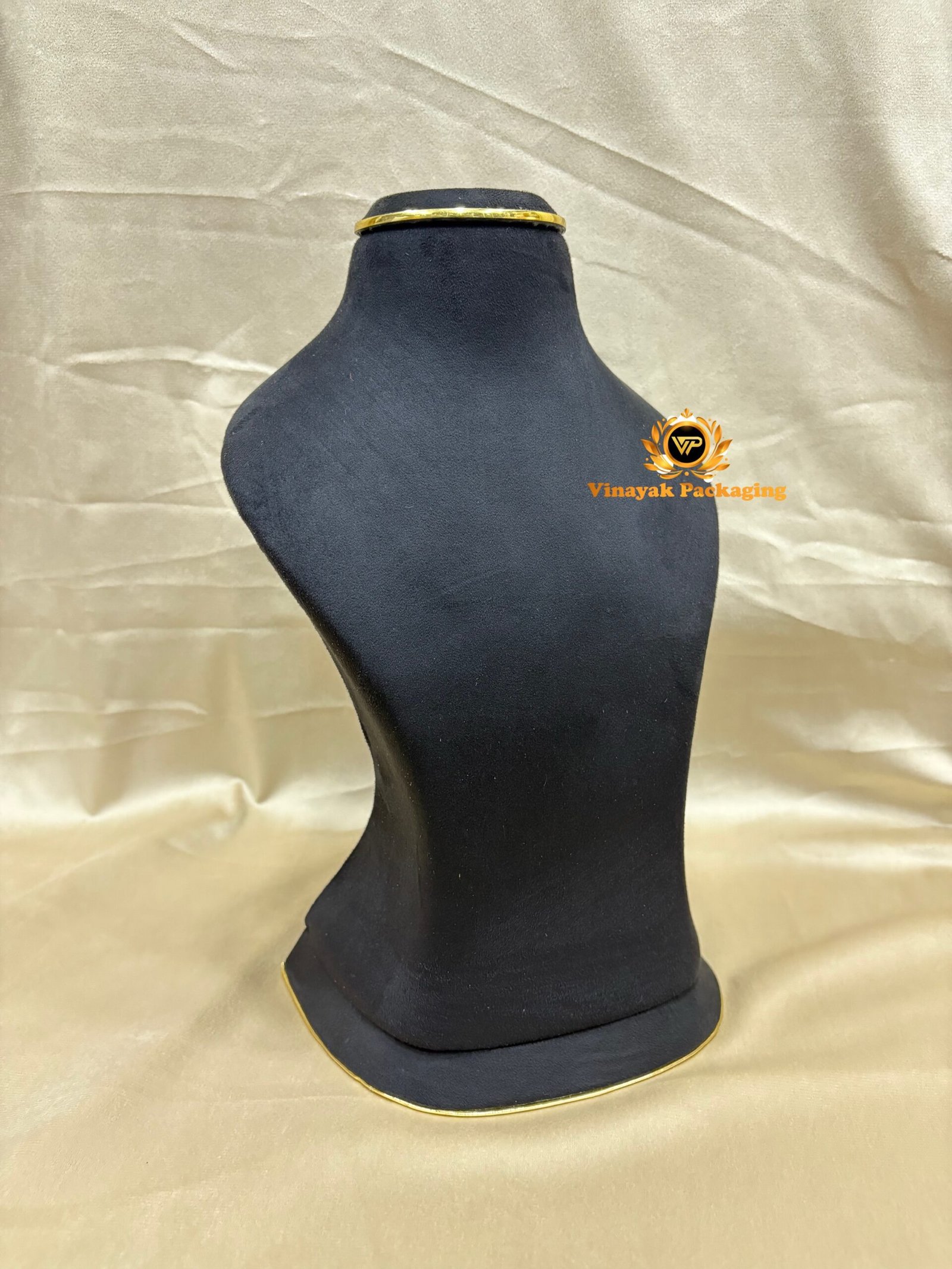 Black Velvet Necklace Display Bust – Inch Rate