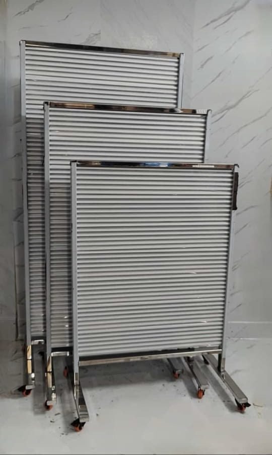 Foldable Rolling Display Panel Stand with Shutter Design – Heavy Duty Metal Display Divider on Wheels (1 pcs)