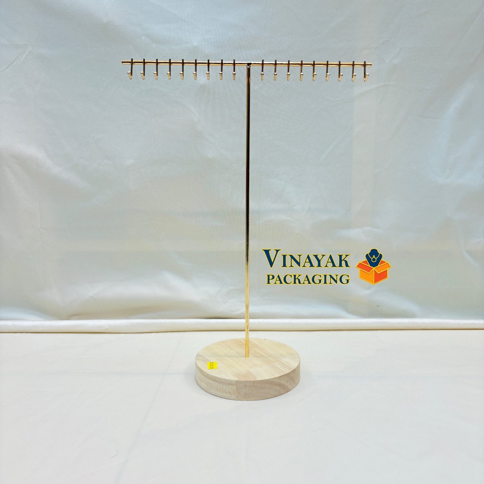 Minimalist Gold Necklace Display Stand 1 PCS