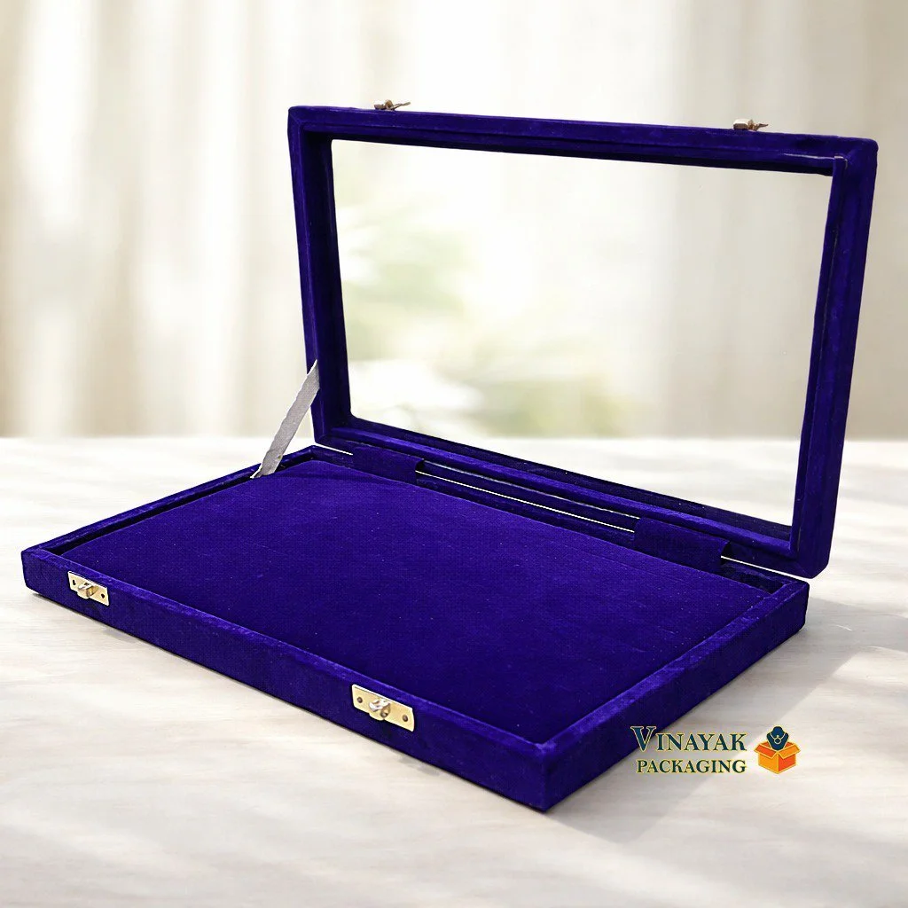 Luxury Velvet Ring Box with Glass Lid (size 8*12)