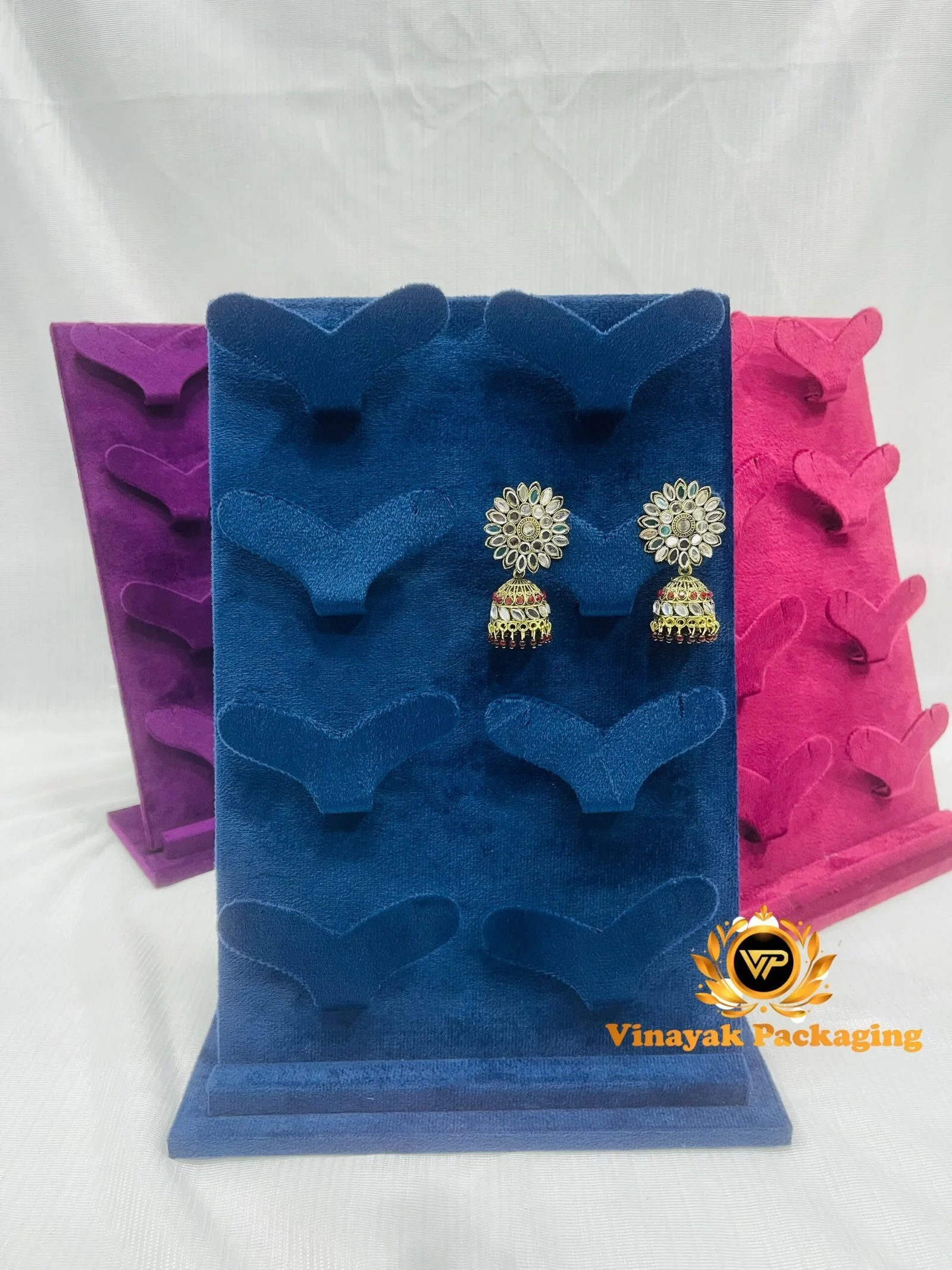 Velvet Earring Display Stand – Single Piece Jewelry Organizer for Studs & Danglers